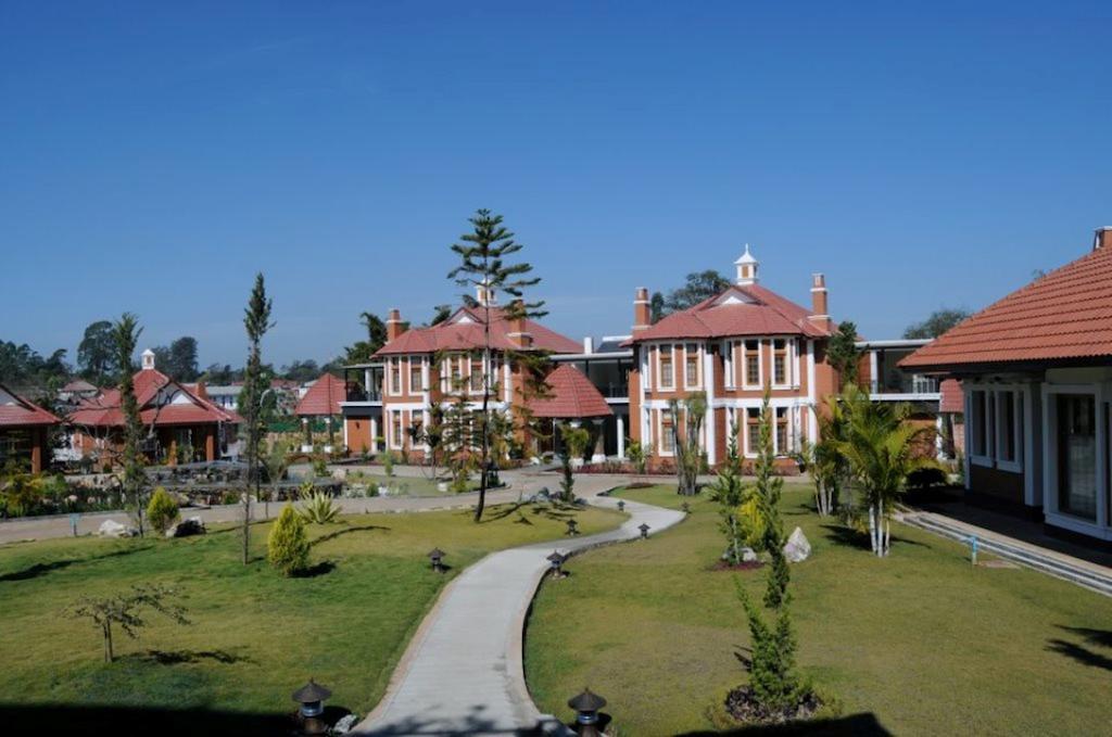 Royal Reward Resort Pyin Oo Lwin Exterior foto